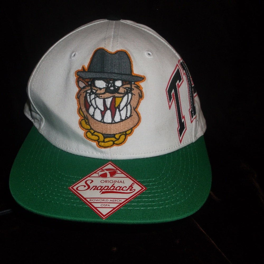 LOONEY TUNES TAZ RUN DMC SNAPBACK BASEBALL CAP